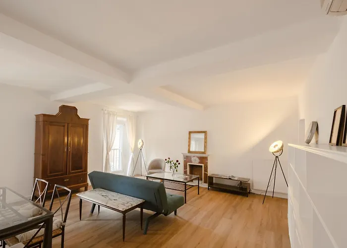Via Francesco Crispi Private Apartment Rom